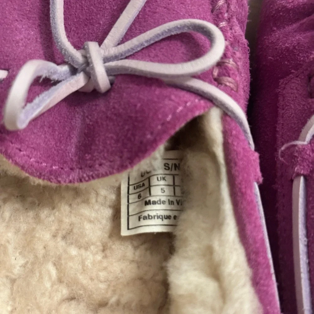 UGG Women's Pink Moccasin Slippers - Picture 4 of 5